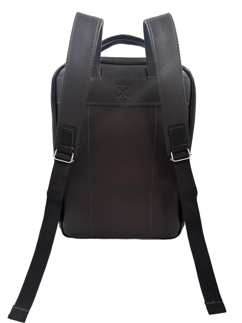 Mochila de Couro Sintético - Image 4